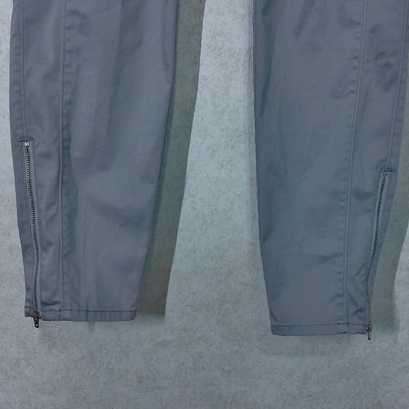 NWT White House Black Market Skinny Ankle Cargo’s, In Chrome, Zip Ankle Size10 - Picture 4 of 11